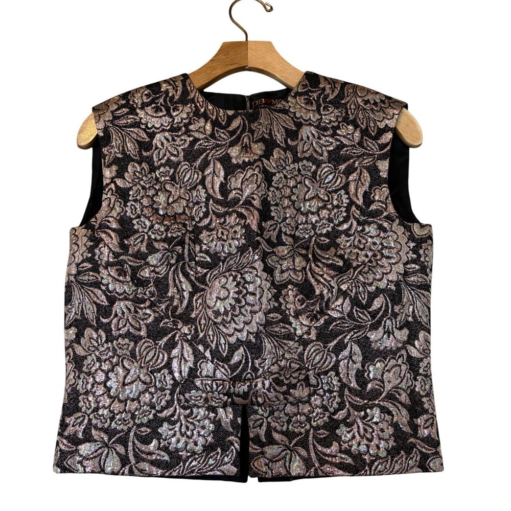 PB Model Copenhagen Vintage Floral Metallic Brocade Sleeveless Back Zip Top 38